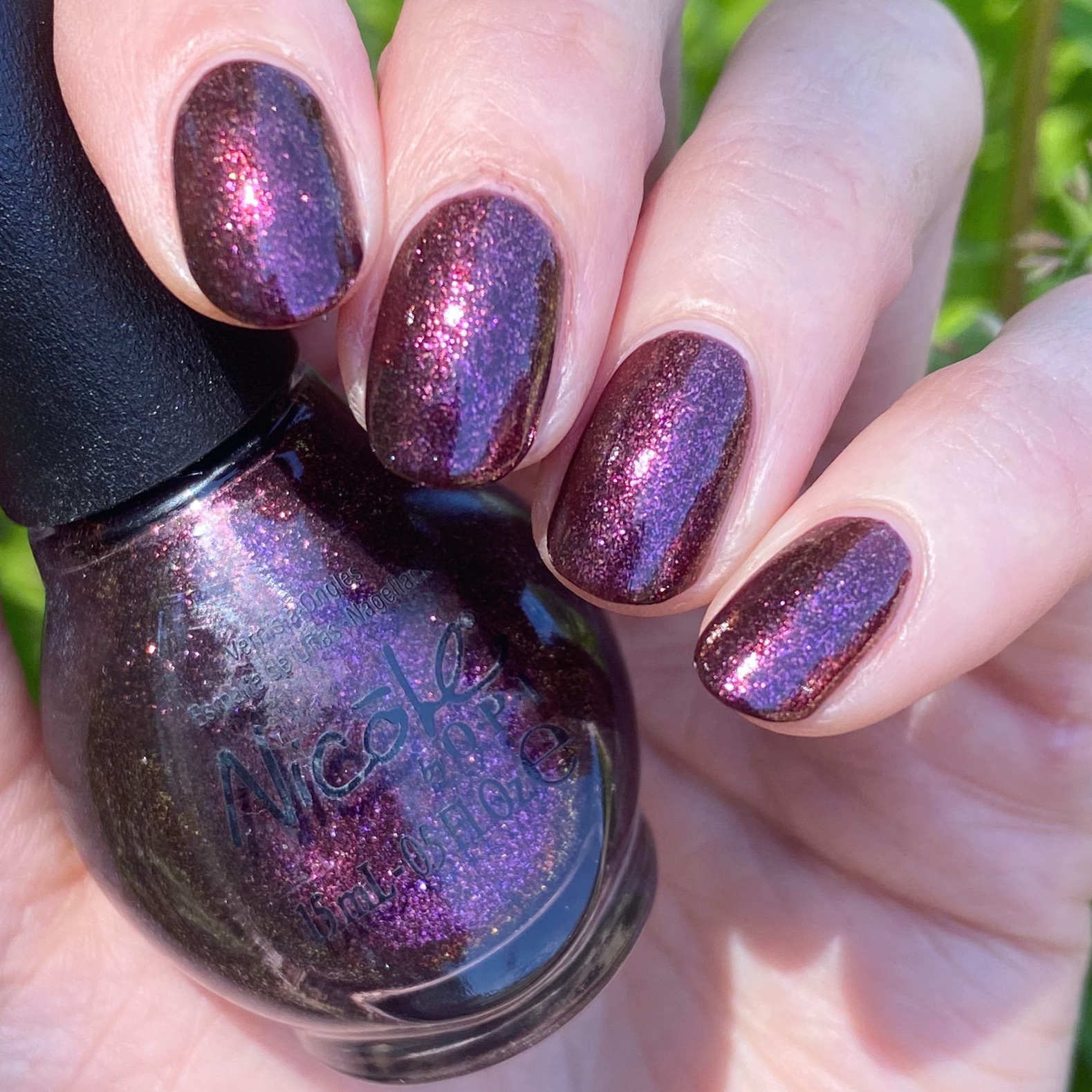 SWATCH SUNDAY — Nicole by OPI Shoot for the Maroon 💫 – Coffee