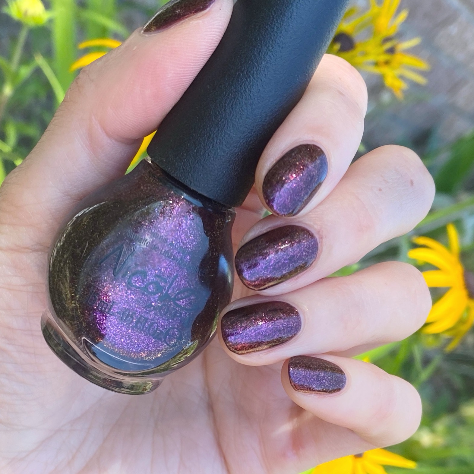 SWATCH SUNDAY — Nicole by OPI Shoot for the Maroon 💫 – Coffee