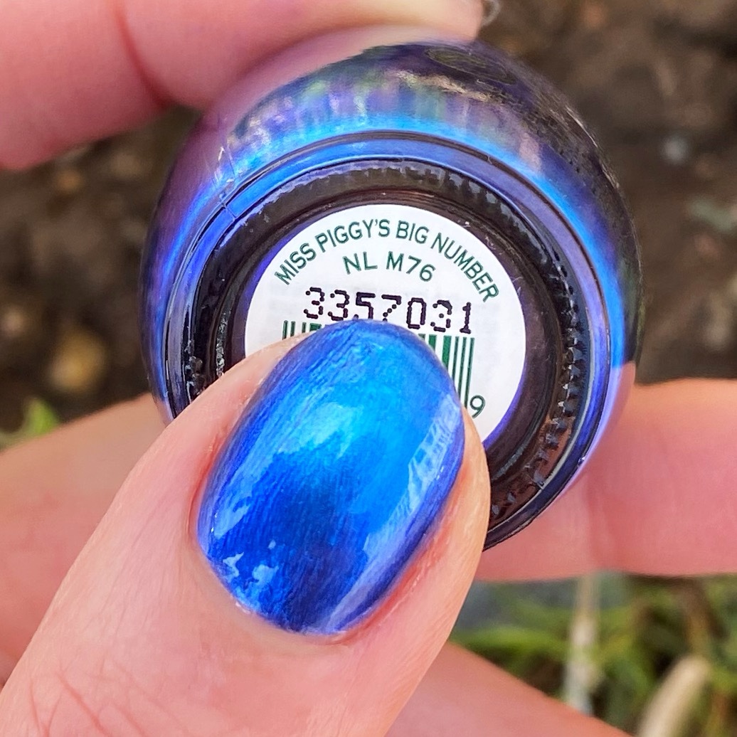SWATCH SUNDAY — OPI Miss Piggy's Big Number (2014 Muppets Most